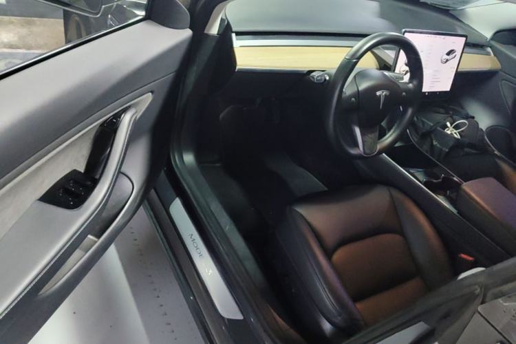 Used Tesla Model 3 2019 Long-Range Rear-Wheel-Drive Version Driver Seat