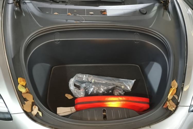 Used Tesla Model 3 2019 Long-Range All-Wheel-Drive Version Engine Bay