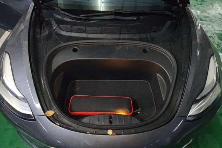 Used Tesla Model 3 2019 Long-Range Rear-Wheel-Drive Version Engine Bay