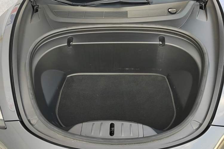 Used Tesla Model 3 2019 Standard Range Rear-Drive Upgraded Version Engine Bay
