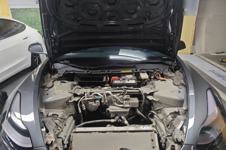 Used Tesla Model 3 2019 Standard Range Rear-Drive Upgraded Version Engine Bay
