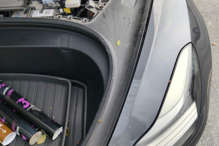 Used Tesla Model 3 2019 Standard Range Rear-Drive Upgraded Version Engine Bay Left
