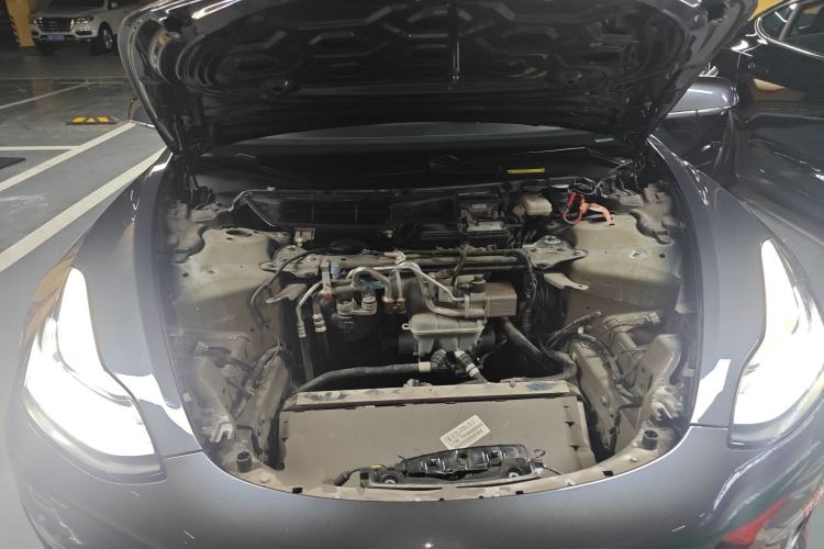 Used Tesla Model 3 2019 Long-Range Rear-Wheel-Drive Version Engine Bay