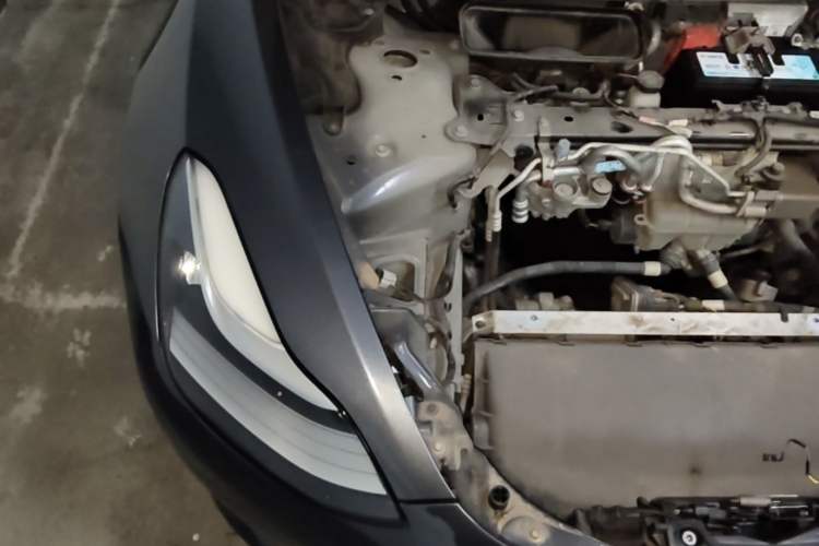 Used Tesla Model 3 2019 Standard Range Rear-Drive Upgraded Version Engine Bay Right