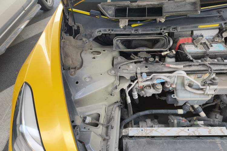 Used Tesla Model 3 2019 Standard Range Rear-Drive Upgraded Version Engine Bay Right