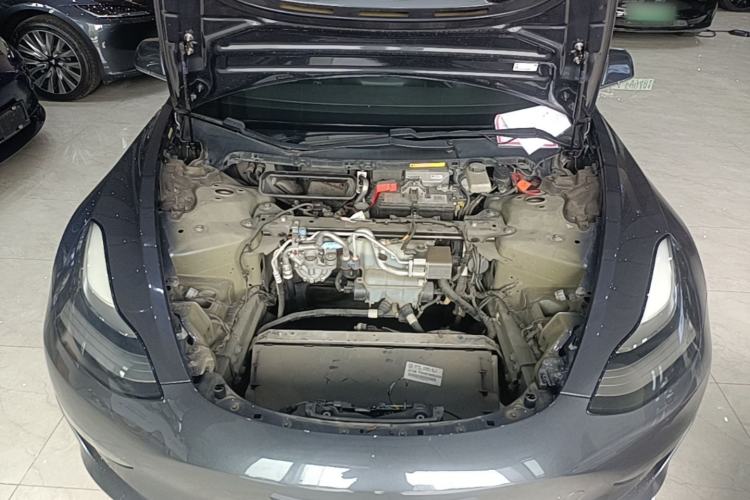 Used Tesla Model 3 2019 Long-Range Rear-Wheel-Drive Version Engine Bay