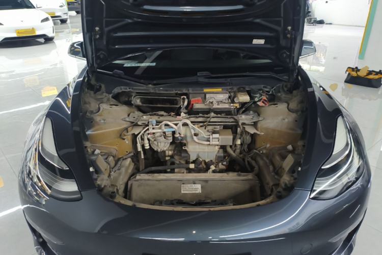 Used Tesla Model 3 2019 Long-Range All-Wheel-Drive Version Engine Bay
