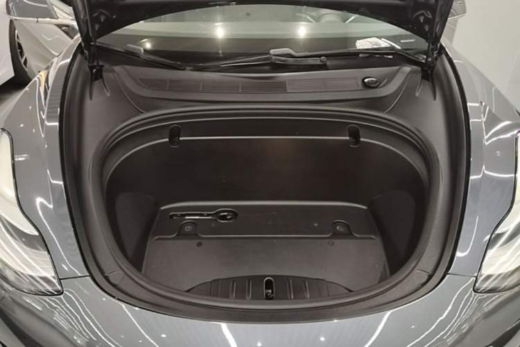 Used Tesla Model 3 2019 Standard Range Rear-Drive Upgraded Version Engine Bay