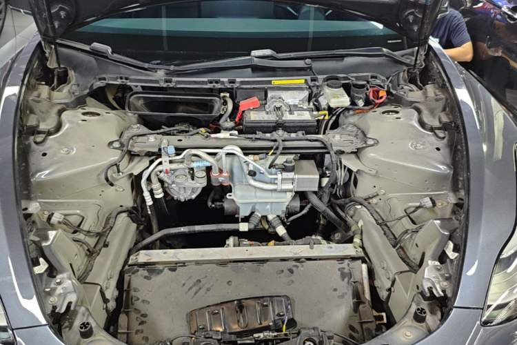 Used Tesla Model 3 2019 Standard Range Rear-Drive Upgraded Version Engine Bay
