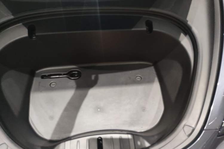 Used Tesla Model 3 2019 Standard Range Rear-Drive Upgraded Version Engine Bay