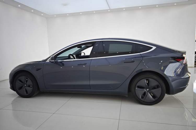 Used Tesla Model 3 2019 Long-Range All-Wheel-Drive Version Exterior 11