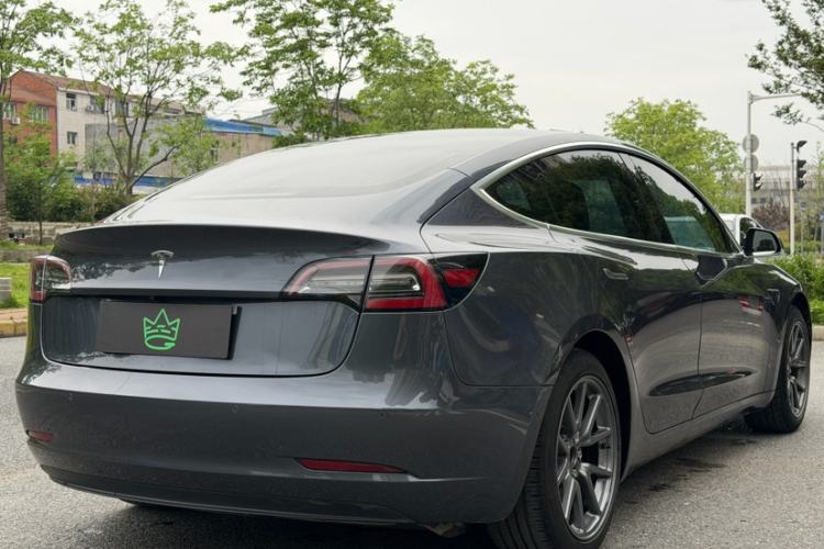 Used Tesla Model 3 2019 Long-Range Rear-Wheel-Drive Version Exterior 2