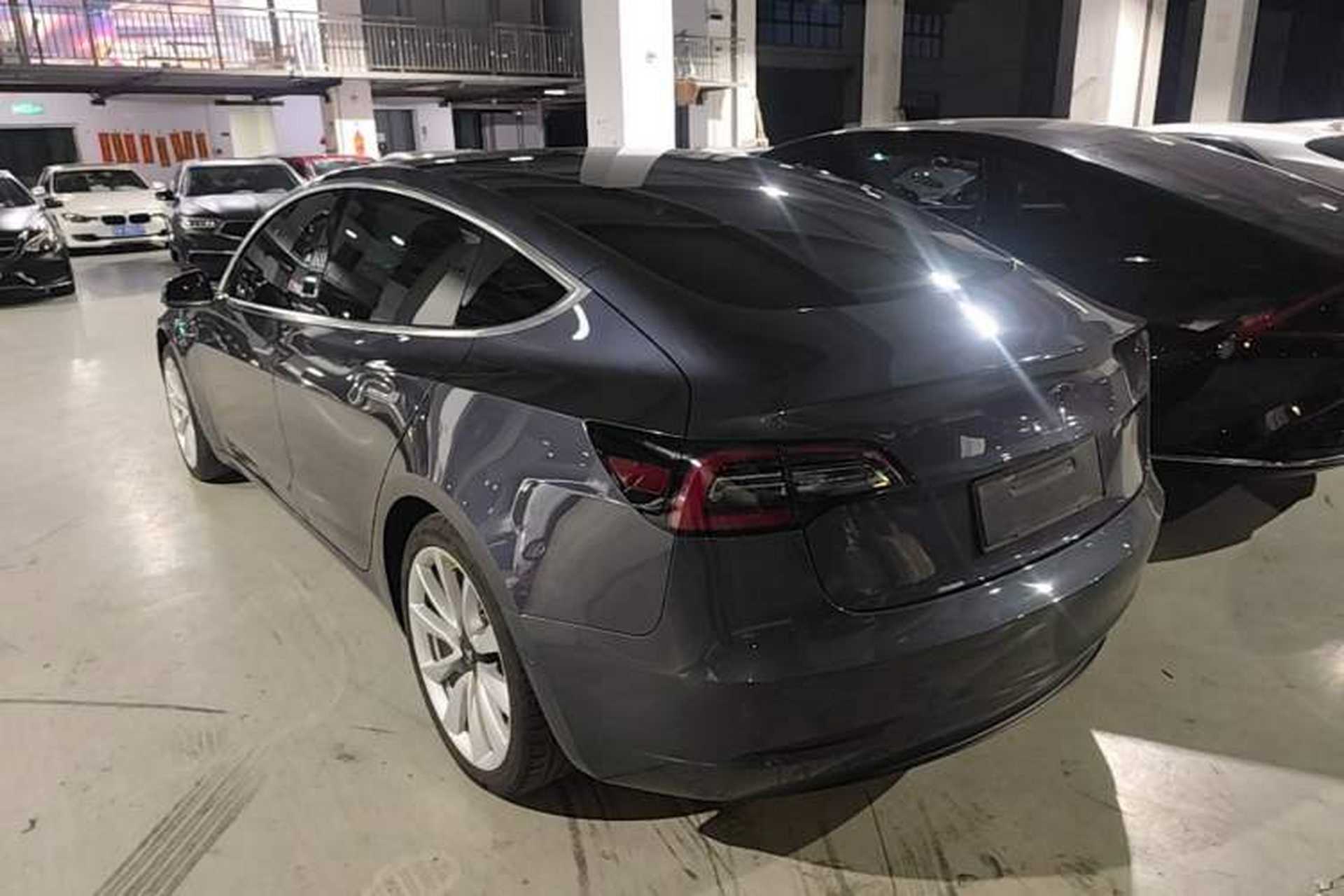 Used Tesla Model 3 2019 Standard Range Rear-Drive Upgraded Version Exterior 2