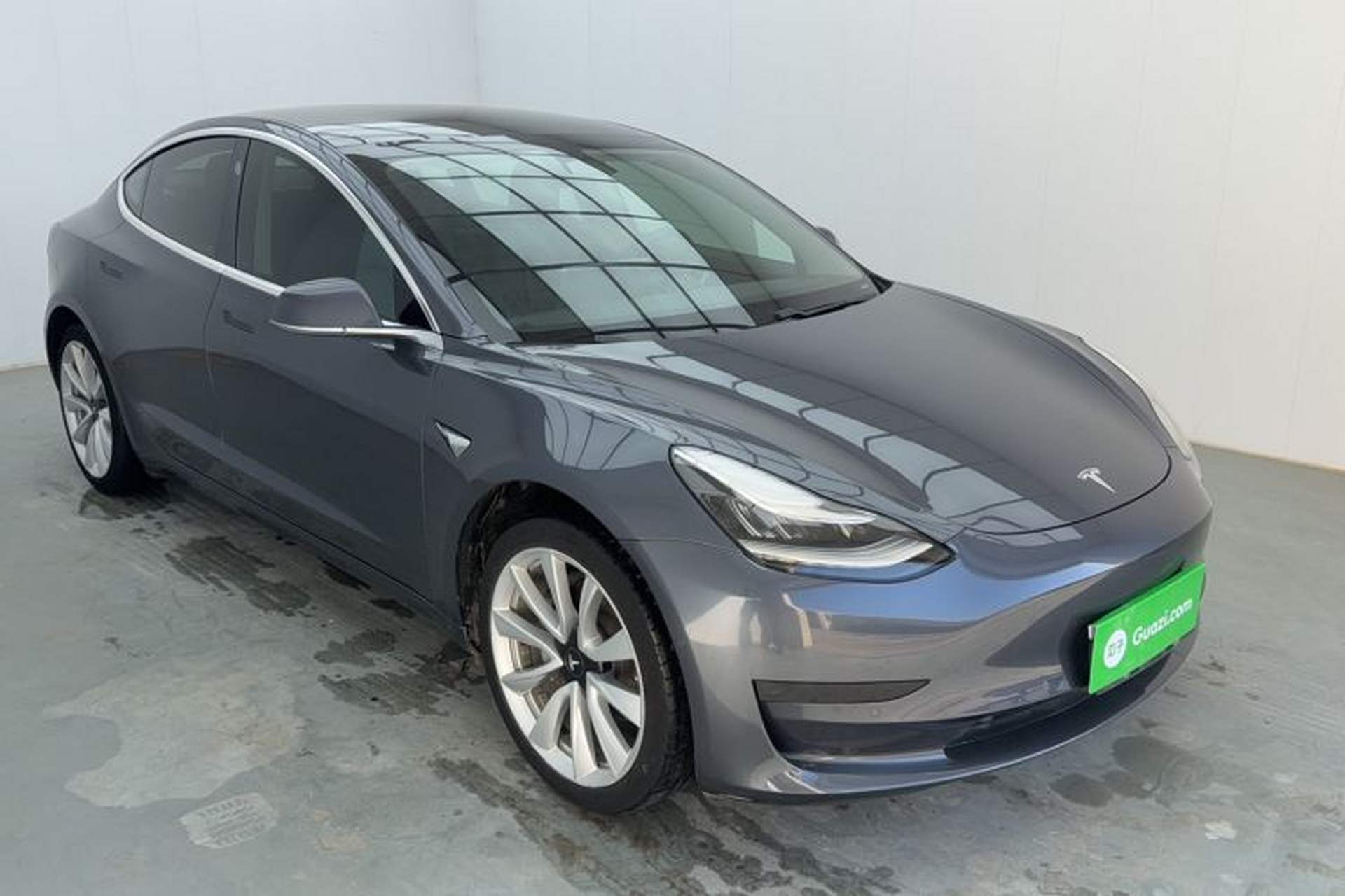 Used Tesla Model 3 2019 Standard Range Rear-Drive Upgraded Version Exterior 2