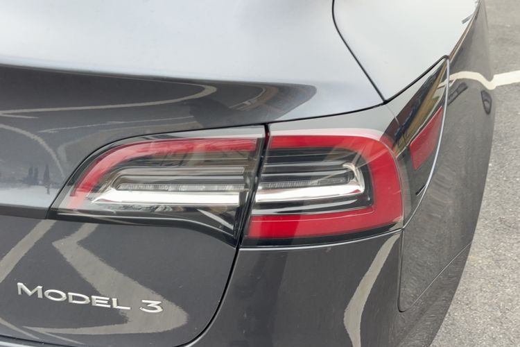 Used Tesla Model 3 2019 Standard Range Rear-Drive Upgraded Version Exterior 2