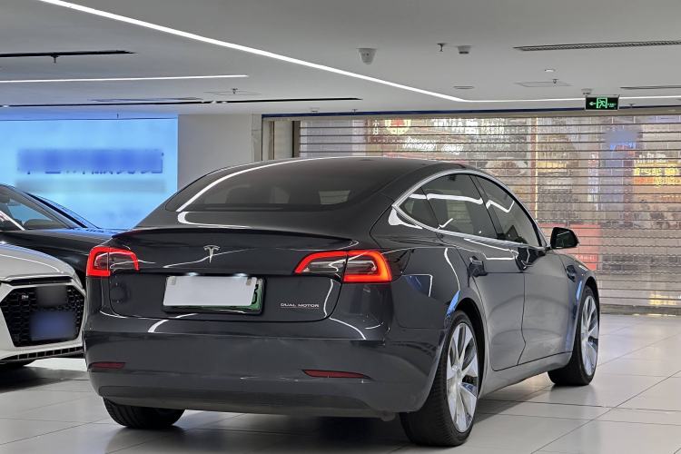 Used Tesla Model 3 2019 Performance High-Performance All-Wheel-Drive Version Exterior 2