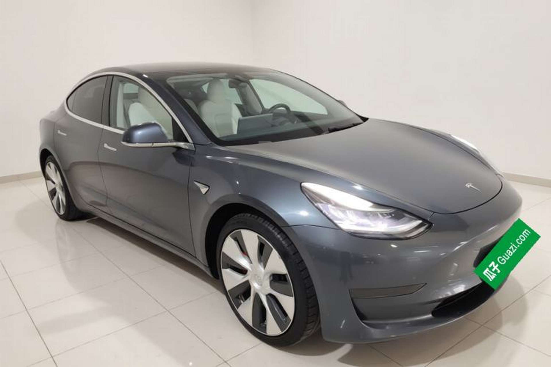Used Tesla Model 3 2019 Performance High-Performance All-Wheel-Drive Version Exterior 2