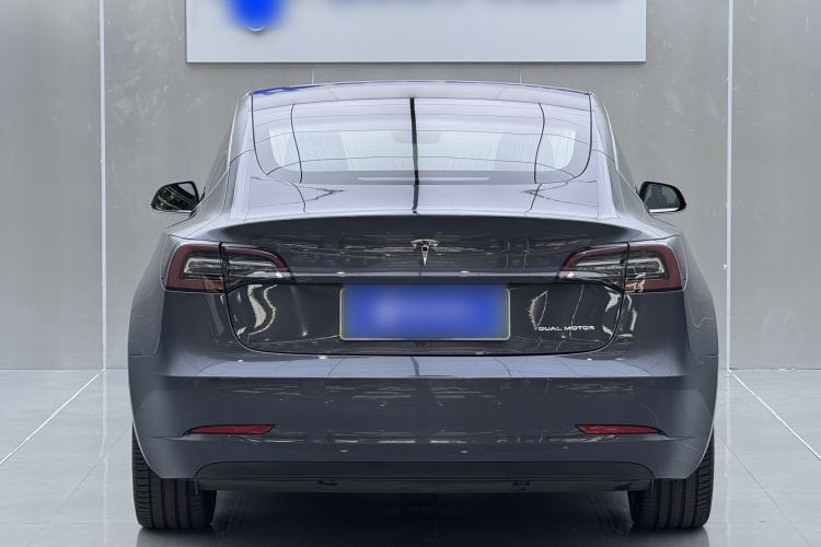 Used Tesla Model 3 2019 Long-Range All-Wheel-Drive Version Exterior 2