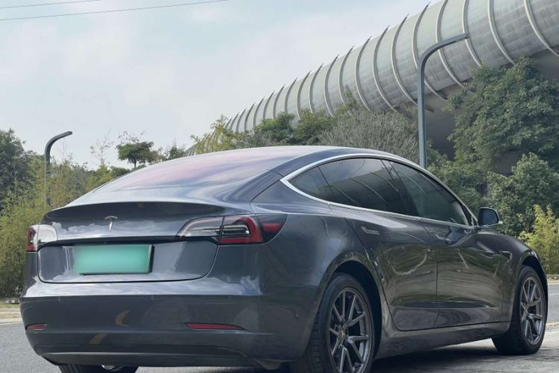 Used Tesla Model 3 2019 Long-Range Rear-Wheel-Drive Version Exterior 3
