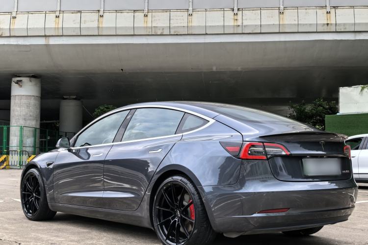 Used Tesla Model 3 2019 Performance High-Performance All-Wheel-Drive Version Exterior 4
