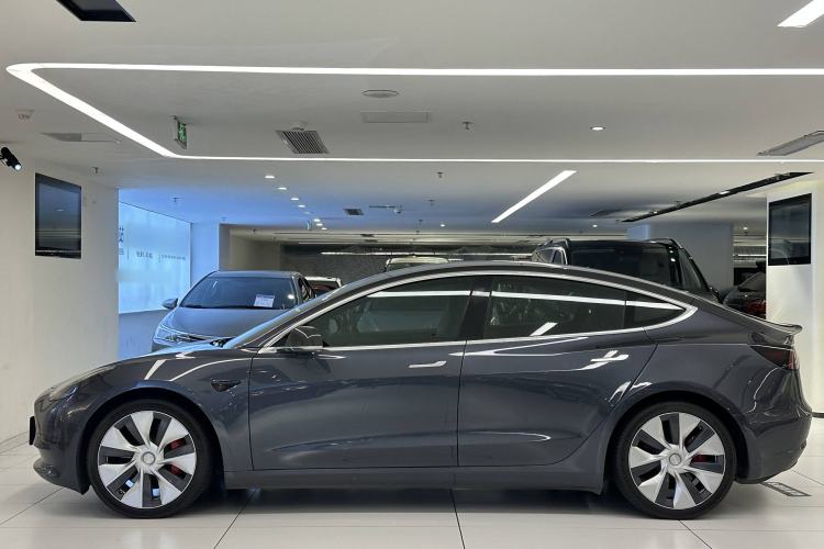 Used Tesla Model 3 2019 Performance High-Performance All-Wheel-Drive Version Exterior 4
