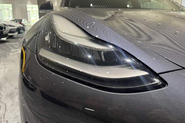 Used Tesla Model 3 2019 Standard Range Rear-Drive Upgraded Version Exterior 4