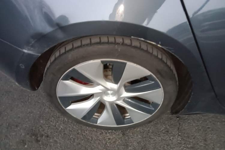 Used Tesla Model 3 2019 Performance High-Performance All-Wheel-Drive Version Exterior 5
