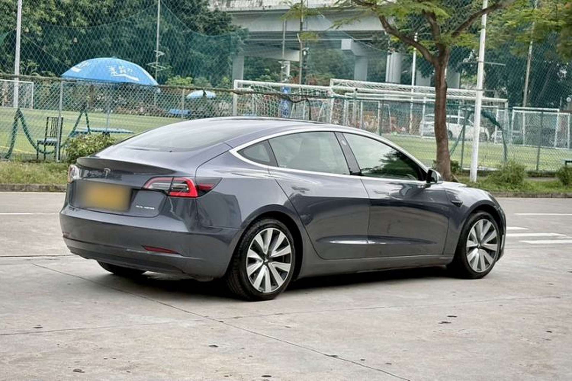 Used Tesla Model 3 2019 Long-Range All-Wheel-Drive Version Exterior 6