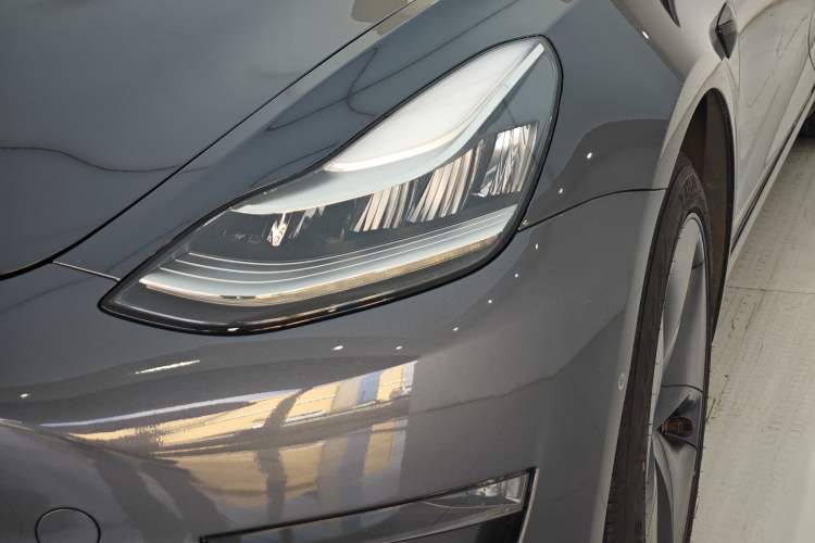 Used Tesla Model 3 2019 Long-Range All-Wheel-Drive Version Exterior 6