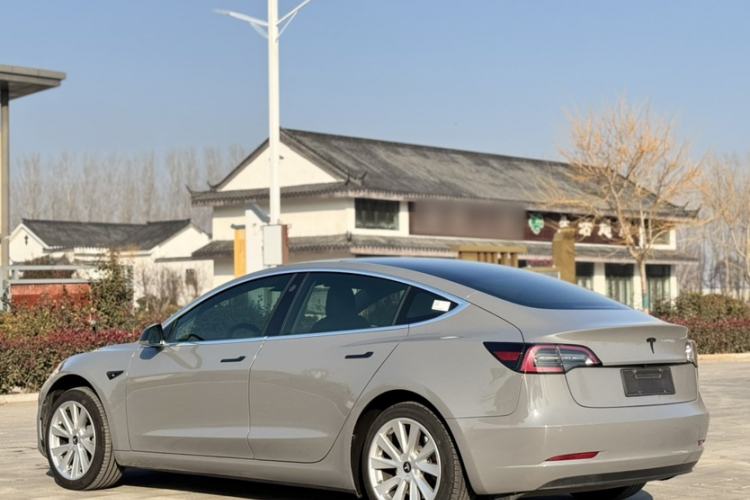 Used Tesla Model 3 2019 Standard Range Rear-Drive Upgraded Version Exterior 6