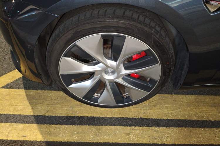 Used Tesla Model 3 2019 Performance High-Performance All-Wheel-Drive Version Exterior 7