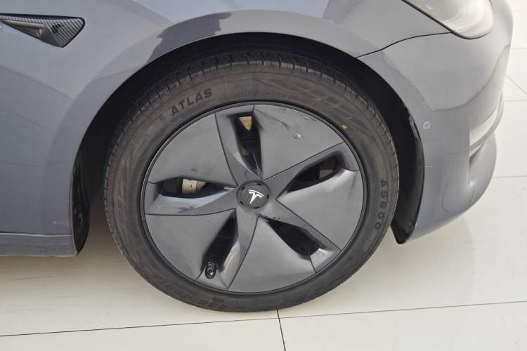 Used Tesla Model 3 2019 Long-Range All-Wheel-Drive Version Exterior 8