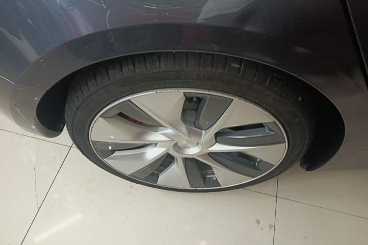 Used Tesla Model 3 2019 Performance High-Performance All-Wheel-Drive Version Exterior 8