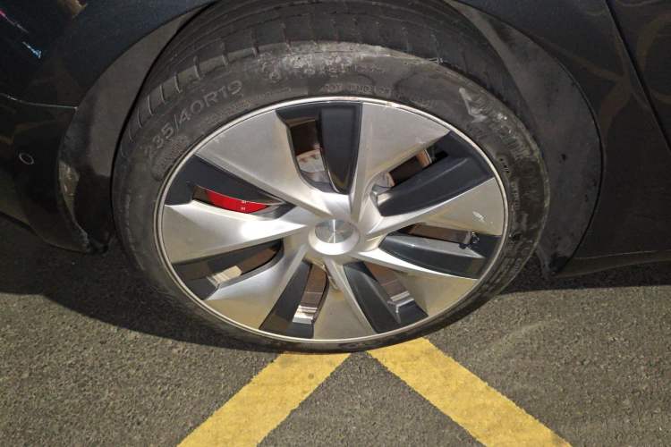 Used Tesla Model 3 2019 Performance High-Performance All-Wheel-Drive Version Exterior 8