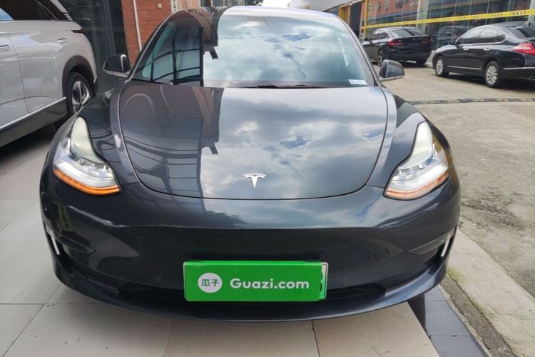 Used Tesla Model 3 2019 Long-Range Rear-Wheel-Drive Version Front