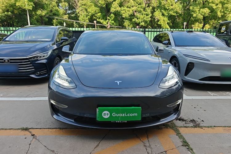 Used Tesla Model 3 2019 Long-Range All-Wheel-Drive Version Front