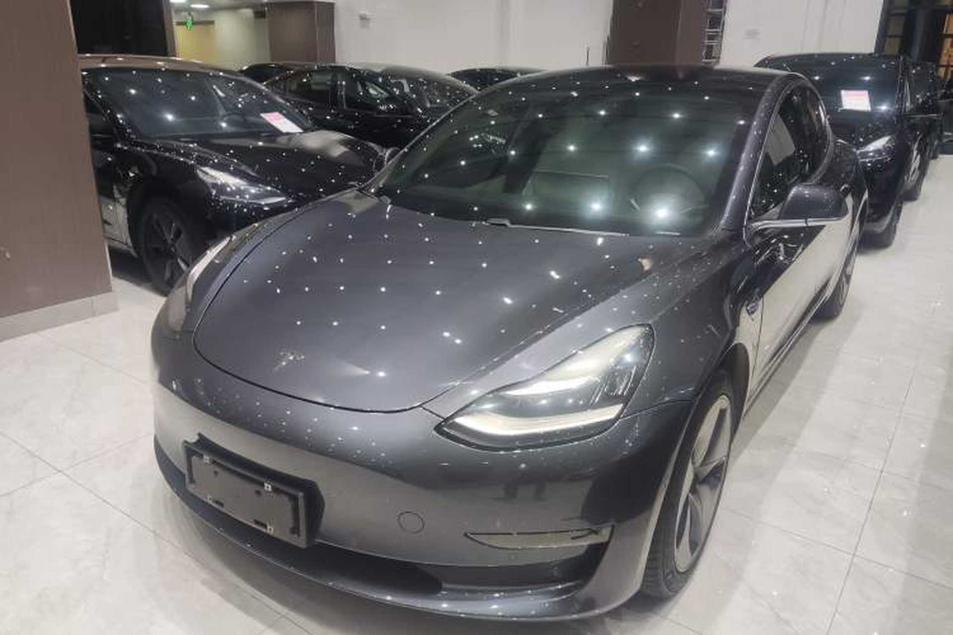 Used Tesla Model 3 2019 Long-Range All-Wheel-Drive Version Front Left 45 Deg
