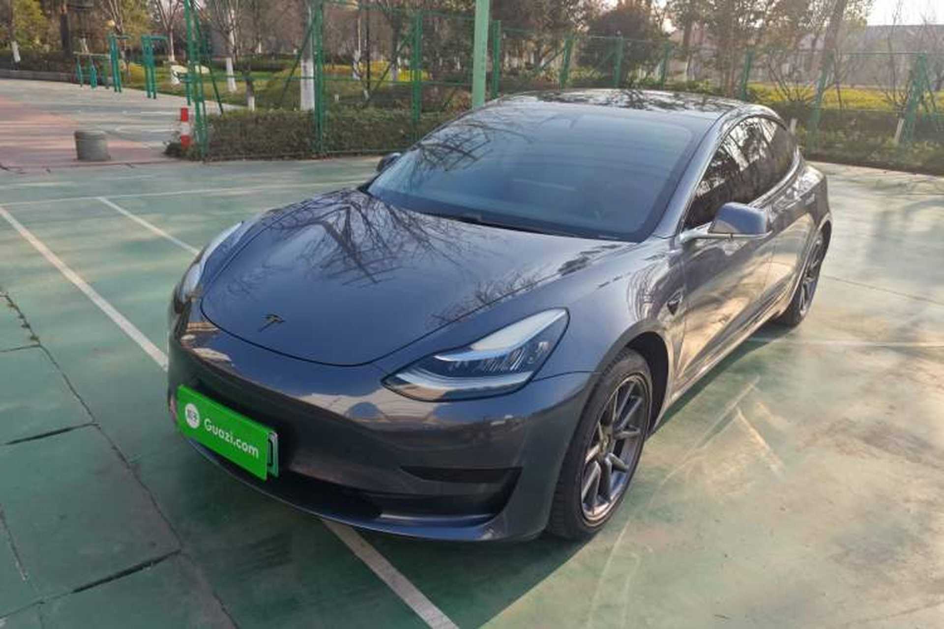 Used Tesla Model 3 2019 Standard Range Rear-Drive Upgraded Version Front Left 45 Deg