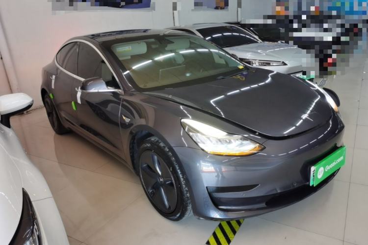 Used Tesla Model 3 2019 Standard Range Rear-Drive Upgraded Version Front Right 45 Deg