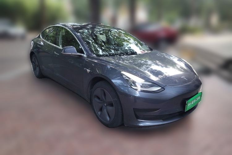 Used Tesla Model 3 2019 Standard Range Rear-Wheel Drive Upgraded Version (60 kWh) Front Right 45 Deg