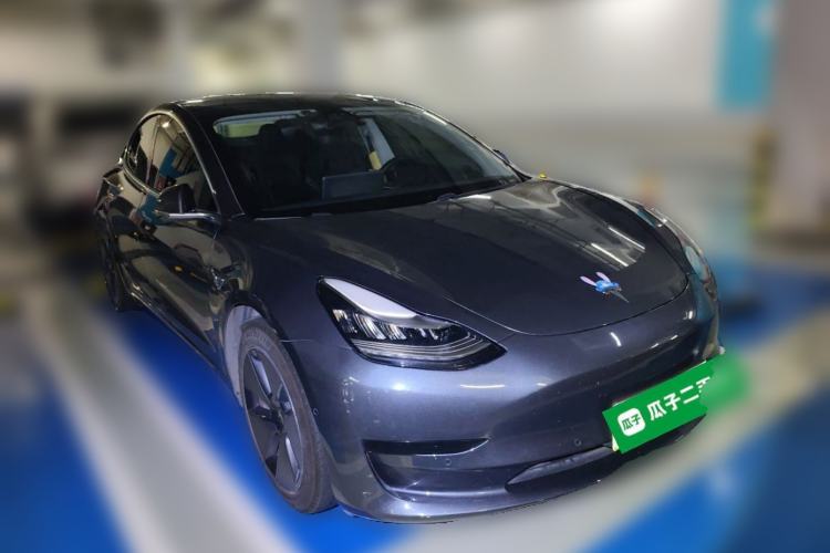 Used Tesla Model 3 2019 Standard Range Rear-Drive Upgraded Version Front Right 45 Deg