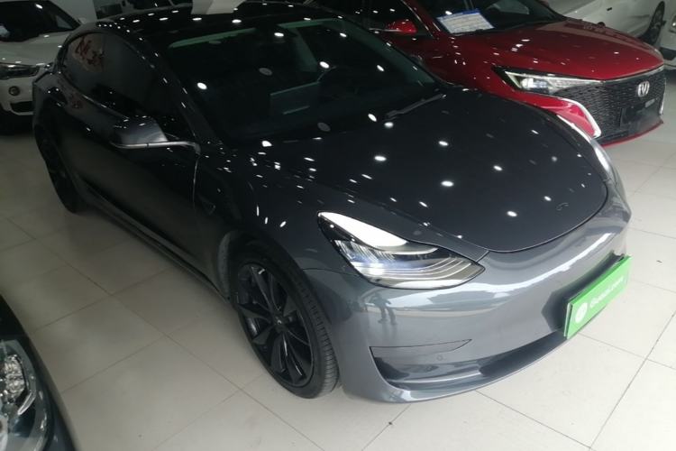 Used Tesla Model 3 2019 Standard Range Rear-Drive Upgraded Version Front Right 45 Deg