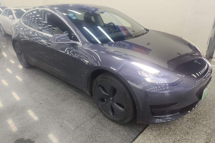 Used Tesla Model 3 2019 Standard Range Rear-Drive Upgraded Version Front Right 45 Deg