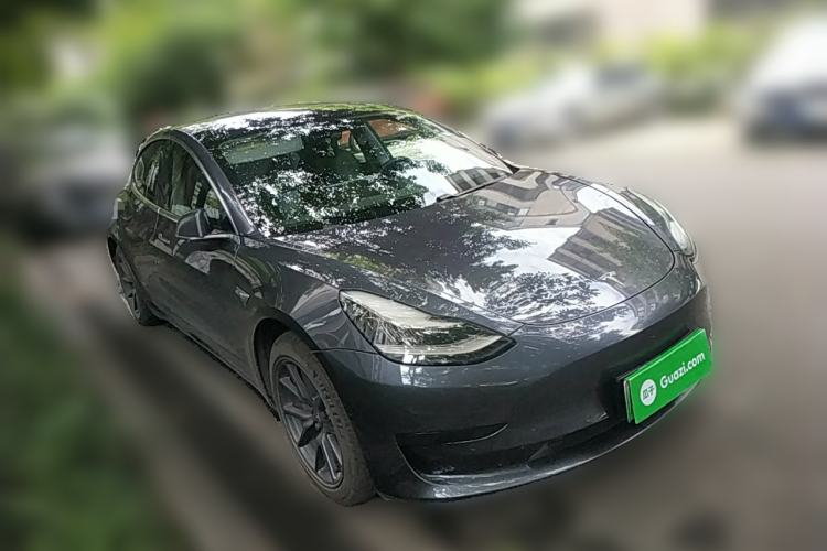 Used Tesla Model 3 2019 Standard Range Rear-Drive Upgraded Version Front Right 45 Deg