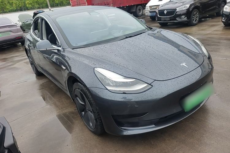 Used Tesla Model 3 2019 Standard Range Rear-Drive Upgraded Version Front Right 45 Deg