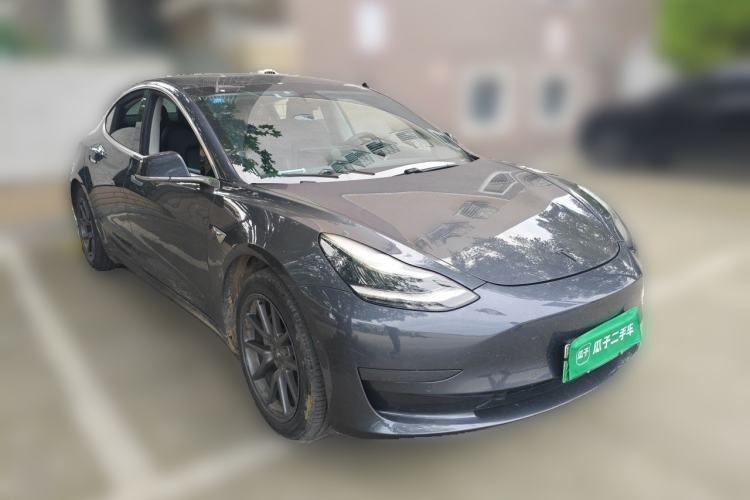 Used Tesla Model 3 2019 Standard Range Rear-Drive Upgraded Version Front Right 45 Deg