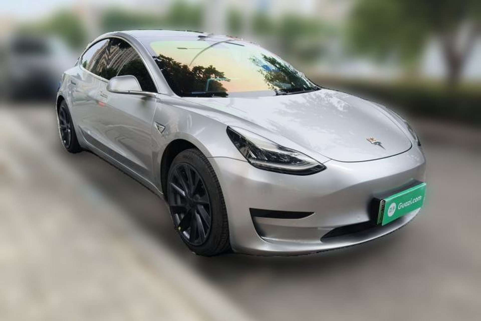 Used Tesla Model 3 2019 Standard Range Rear-Drive Upgraded Version Front Right 45 Deg