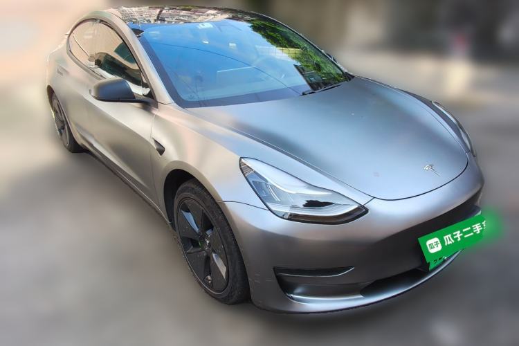 Used Tesla Model 3 2019 Long-Range Rear-Wheel-Drive Version Front Right 45 Deg