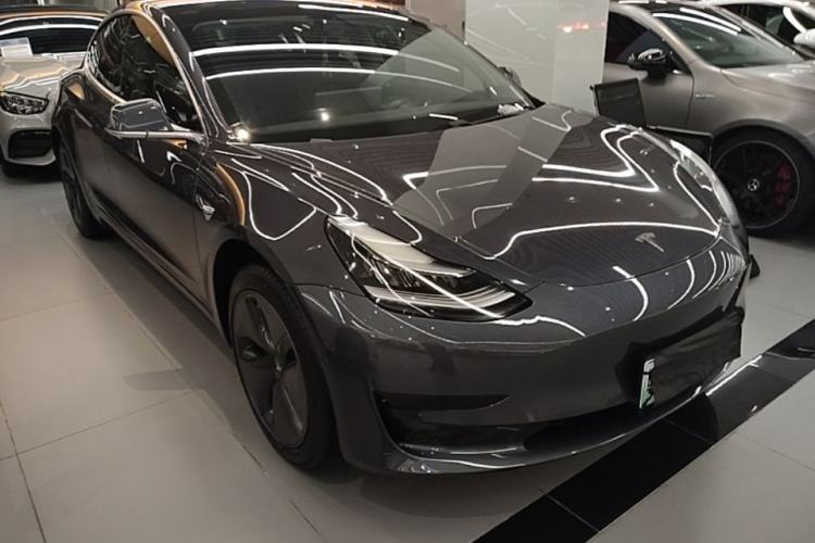 Used Tesla Model 3 2019 Standard Range Rear-Drive Upgraded Version Front Right 45 Deg