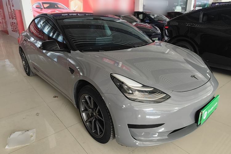 Used Tesla Model 3 2019 Standard Range Rear-Drive Upgraded Version Front Right 45 Deg
